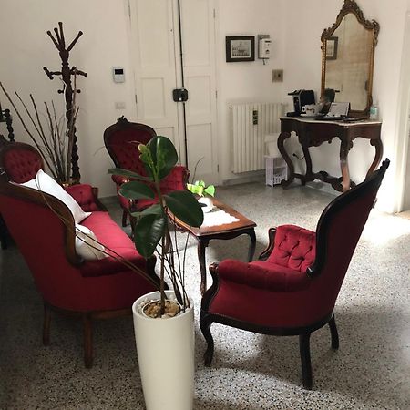 Mayu'S House , Dimora Nel Centro Storico Di Lecce Exterior foto